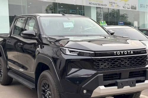 Nhiều mẫu xe mới ra mắt Việt Nam đã khan hàng trước Tết