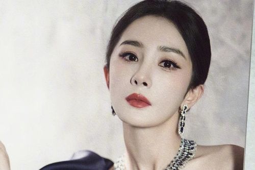 Dương Mịch trở thành trò cười
