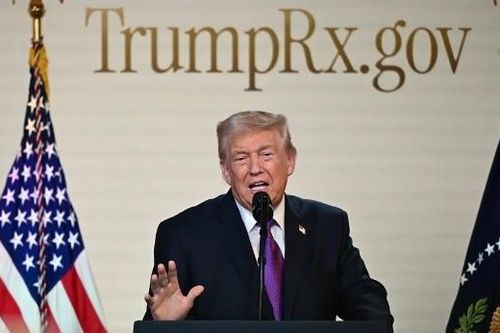 Mỹ và Ba Lan tranh cãi về việc đề cử ông Trump cho giải Nobel Hòa bình
