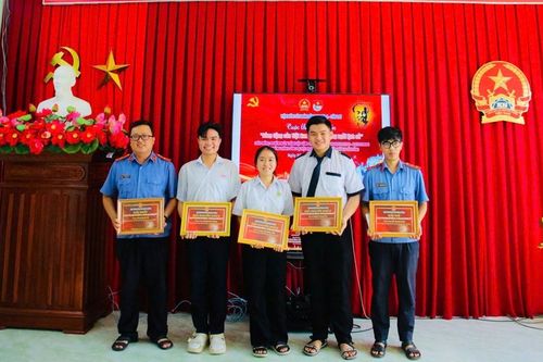 VKSND Khu vực 4 Cần Thơ trao giải Cuộc thi trực tuyến