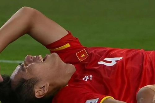 Bác sĩ U23 Việt Nam cảnh báo 'bóng ma' chấn thương do quá tải tích lũy
