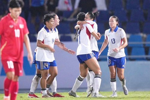 Tuyển nữ Philippines quyết dự World Cup sau khi trọng tài Lào trả giá