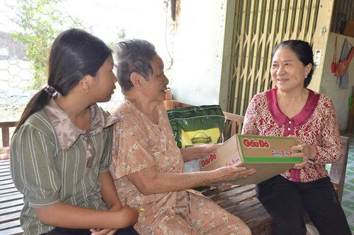 Chòm Sao ấm áp mùa sẻ chia