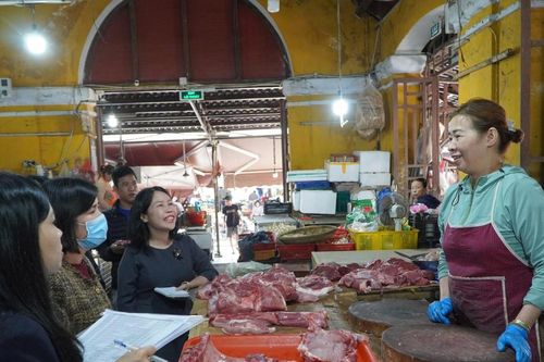 Tăng cường giám sát, kiểm tra giá các mặt hàng thiết yếu dịp Tết Bính Ngọ 2026