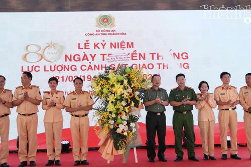Kỷ niệm 80 năm Ngày truyền thống lực lượng Cảnh sát giao thông