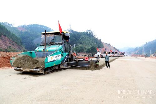 Cho phép phân luồng giao thông tạm đoạn từ Chi Lăng đến nút giao thông Quốc lộ 4B trên tuyến cao tốc Hữu Nghị - Chi Lăng