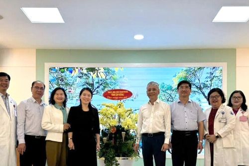 Sở Y tế Lâm Đồng thăm và chúc Tết các đơn vị y tế tại TP. Hồ Chí Minh