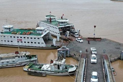 Huy động 19 phà tải trọng lớn phục vụ người dân tại các bến phà miền Tây