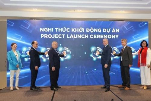 Khởi động dự án 9,75 triệu CAD nâng cao năng lực cho các doanh nghiệp khí hậu