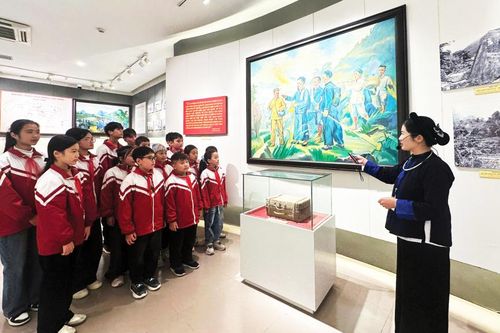 Không gian văn hóa Hồ Chí Minh ở Trường Hà - điểm tựa tinh thần từ cội nguồn cách mạng