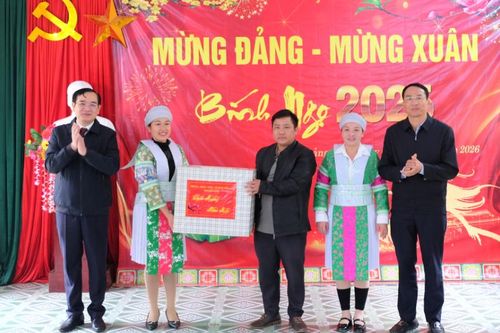 Nhiều hoạt động thăm, tặng quà Tết Bính Ngọ 2026