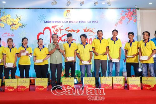 Ấm áp 'Tết Sum vầy - Xuân ơn Đảng'