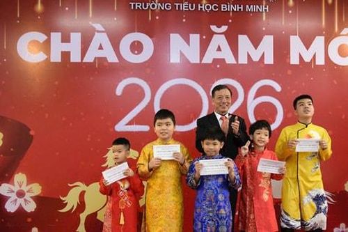 Tưng bừng lễ hội 'Xuân yêu thương 2026' tại ngôi trường hòa nhập giữa lòng Hà Nội