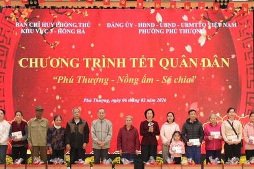 Tết quân dân 'Phú Thượng - nồng ấm, sẻ chia'