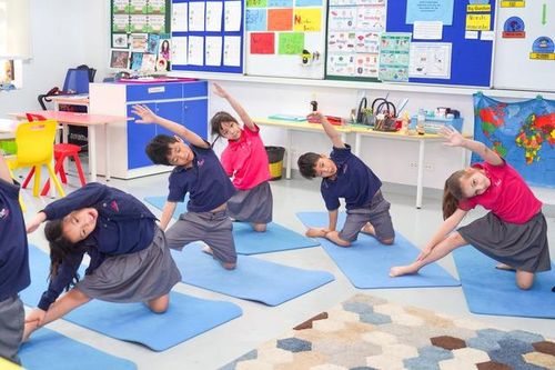 Rèn luyện sức khỏe đúng cách theo tháp vận động cho học sinh