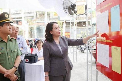 Phó Chủ tịch nước Võ Thị Ánh Xuân kiểm tra công tác chuẩn bị bầu cử tại Đồng Nai