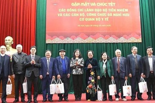 Bộ Y tế gặp mặt, chúc Tết lãnh đạo Bộ tiền nhiệm, cán bộ, công chức hưu trí