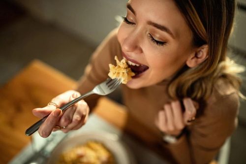 Thói quen buổi sáng giúp sạch ruột, bụng êm cả ngày