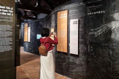 'Sử đá lưu danh' - câu chuyện của 82 bia Tiến sĩ tại Văn Miếu – Quốc Tử Giám