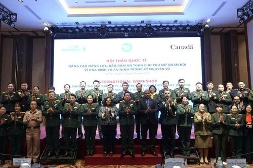 Nâng cao năng lực, bảo đảm an toàn cho phụ nữ quân đội vì hòa bình và an ninh trong kỷ nguyên số