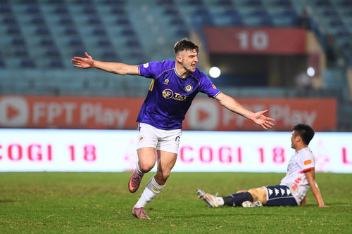 Vòng 13 V-League 2025-2026: Hoàng Anh Gia Lai tạo bất ngờ, Hà Nội FC giành 3 điểm