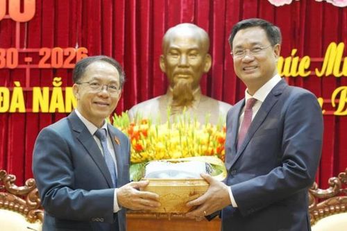 Bí thư Thành ủy Đà Nẵng Lê Ngọc Quang tiếp Đoàn công tác tỉnh Salavan thăm, chúc Tết