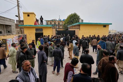IS nhận trách nhiệm vụ đánh bom liều chết ở Pakistan