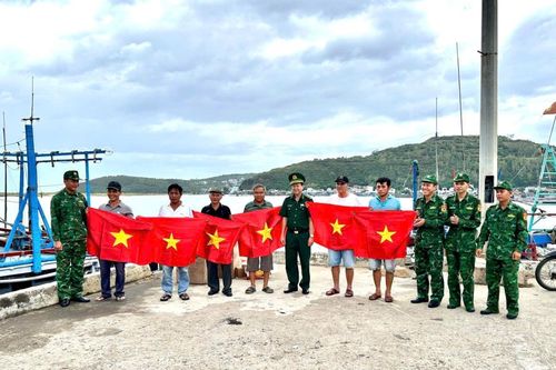Khi nhân dân đồng thuận, phên giậu Tổ quốc thêm vững chắc