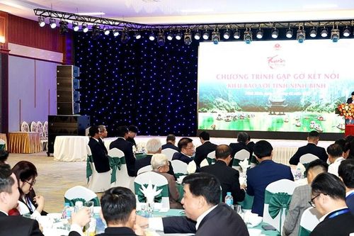 Ninh Bình gặp gỡ, kết nối cộng đồng người Việt Nam ở nước ngoài