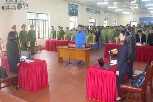 Đưa phiên tòa vào Cơ sở cai nghiện - Bài học pháp luật về sử dụng trái phép chất ma túy