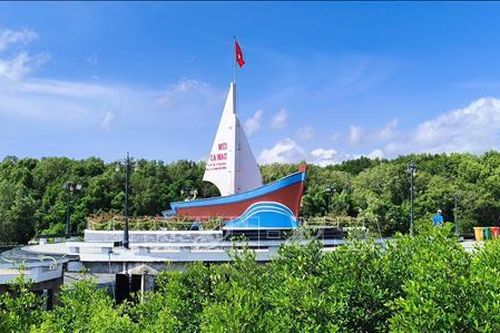 Xây dựng 'thế đứng của quốc gia trên biển lớn' từ địa đầu cực Nam Tổ quốc
