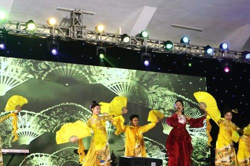 Khai mạc Hội chợ Xuân xã Nga Sơn