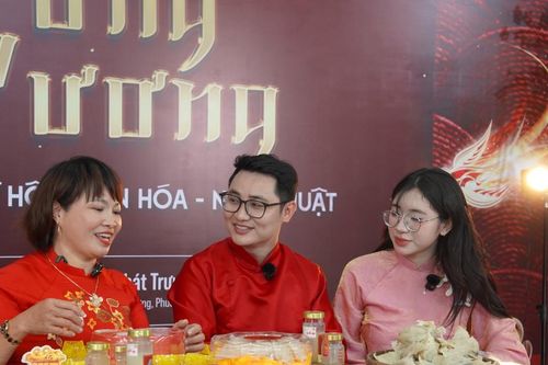 Rộn ràng Hội xuân Trưng Vương 2026