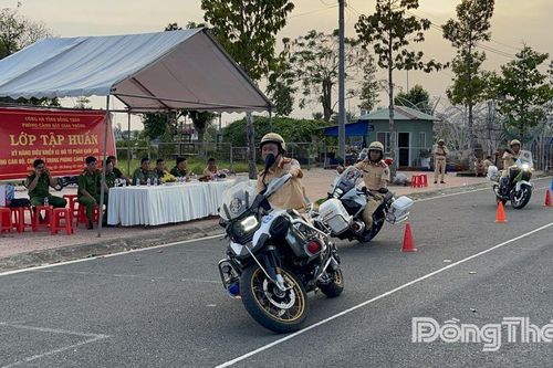 Đồng Tháp: Trang bị mô tô phân khối lớn cho lực lượng Cảnh sát giao thông
