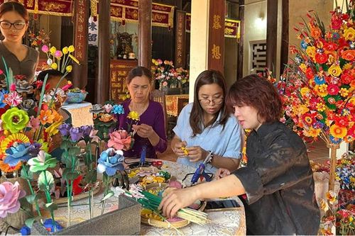 Tận dụng không gian số, phát triển nghề truyền thống