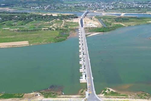 Sẵn sàng thông xe cầu thứ 7 bắc qua sông Trà Khúc phục vụ người dân đi lại dịp Tết