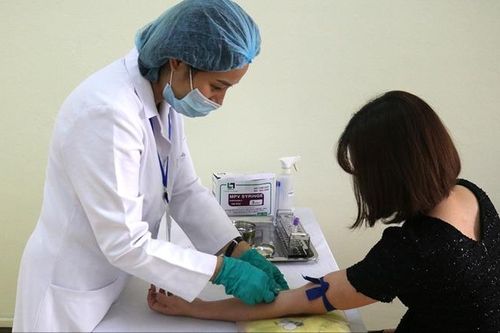 Đề xuất 6 mức phụ cấp ưu đãi cho cán bộ y tế