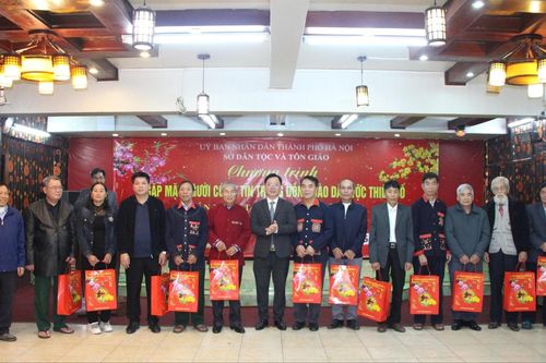 Hà Nội gặp mặt người có uy tín đồng bào dân tộc thiểu số