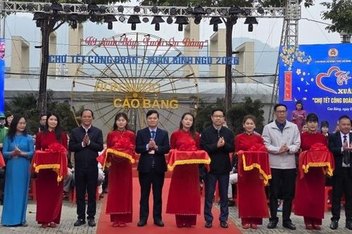 Khai trương Chợ Tết Công đoàn - Xuân Bính Ngọ 2026