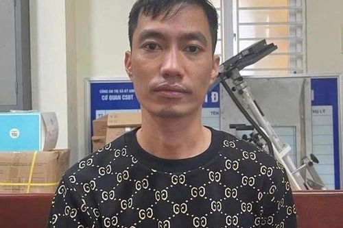 Dùng kéo đâm bố vì không cho mượn giấy chứng nhận quyền sử dụng đất đi cầm cố