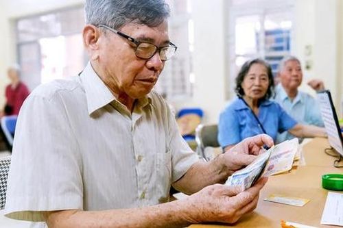 Các trường hợp dừng hưởng lương hưu, trợ cấp BHXH từ năm 2026