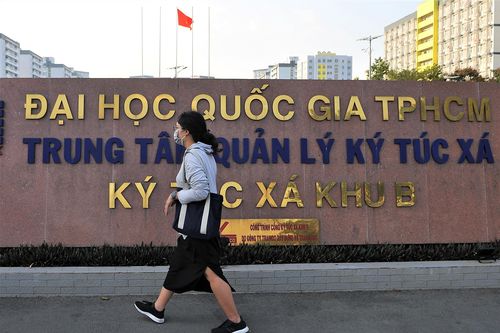 Sinh viên đón Tết tại ký túc xá ĐHQG TP.HCM được tặng 1,3 triệu đồng