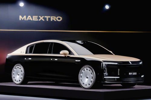 Xe sang Huawei nâng cấp, chạy 200 km hết chưa đến 1 lít xăng?