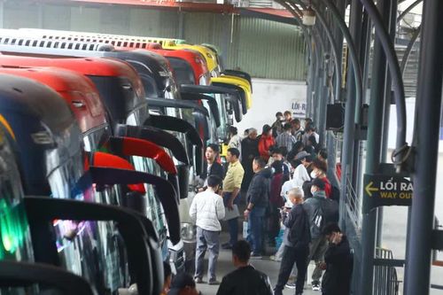 Hà Nội : Các bến xe sẵn sàng đón khách dịp cao điểm Tết Nguyên đán