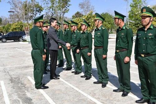Lãnh đạo tỉnh Đắk Lắk thăm, chúc Tết cán bộ, chiến sĩ Đồn biên phòng