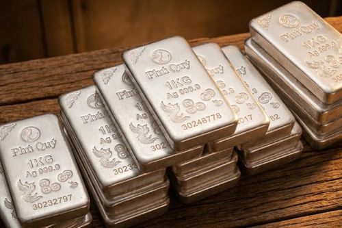 Giá bạc hôm nay 8/2/2026: Bạc Phú Quý bật tăng trở lại sau cú lao dốc