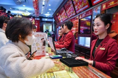Khẩn trương hoàn thiện báo cáo về huy động ngoại tệ, vàng miếng trong dân