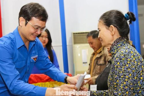 'Xuân biên giới - Tết biển đảo' lan tỏa nghĩa tình tại Gia Lai