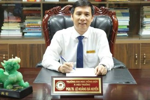 Tân hiệu trưởng trường Đại học Hồng Đức – Thanh Hóa là ai?