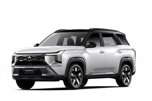 Mitsubishi Destinator giảm giá mạnh trước Tết Nguyên đán